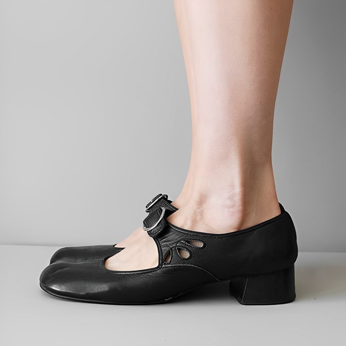 MW | Sommer Vintage Sandalen mit niedrigem Absatz