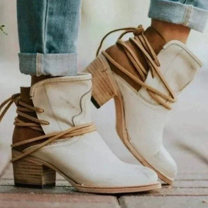 Anmutige Orthopädische Stiefel für modernen Look