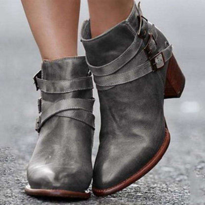Bequeme Orthopädische Stiefel für den Alltag