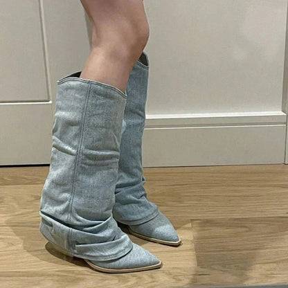 Klassische Orthopädische Stiefel mit zeitlosem Stil