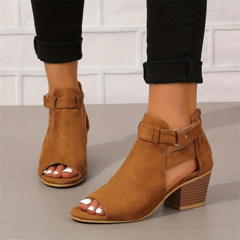 MW | Peep Toe Stiefel mit klobigen Absätzen