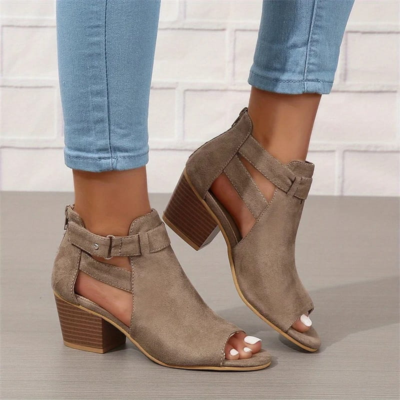 MW | Peep Toe Stiefel mit klobigen Absätzen