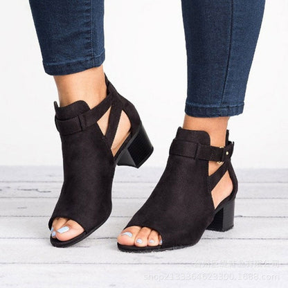 MW | Peep Toe Stiefel mit klobigen Absätzen