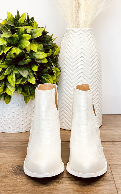 Klassische Orthopädische Stiefel mit zeitlosem Stil