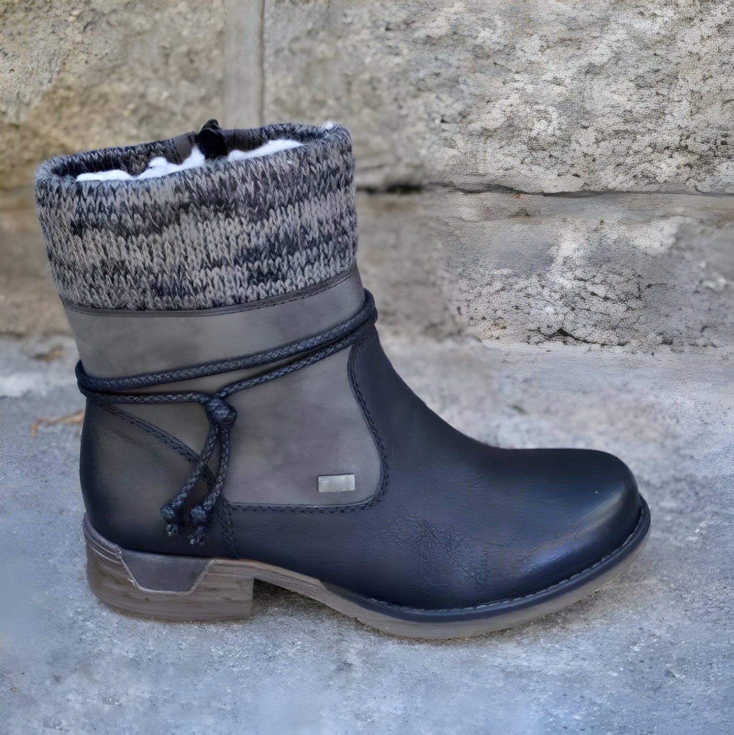 Schicke Orthopädische Stiefel mit einzigartigem Design
