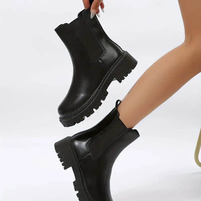 Klassische Orthopädische Stiefel mit zeitlosem Stil