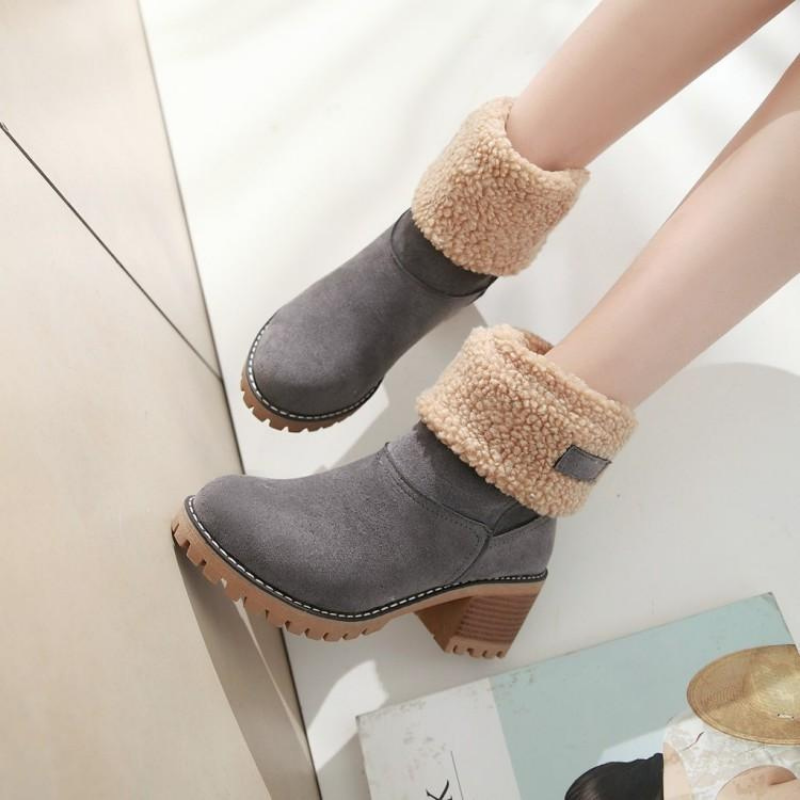 Anmutige Orthopädische Stiefel für modernen Look